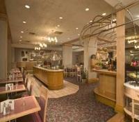 Doubletree Hotel - Dining